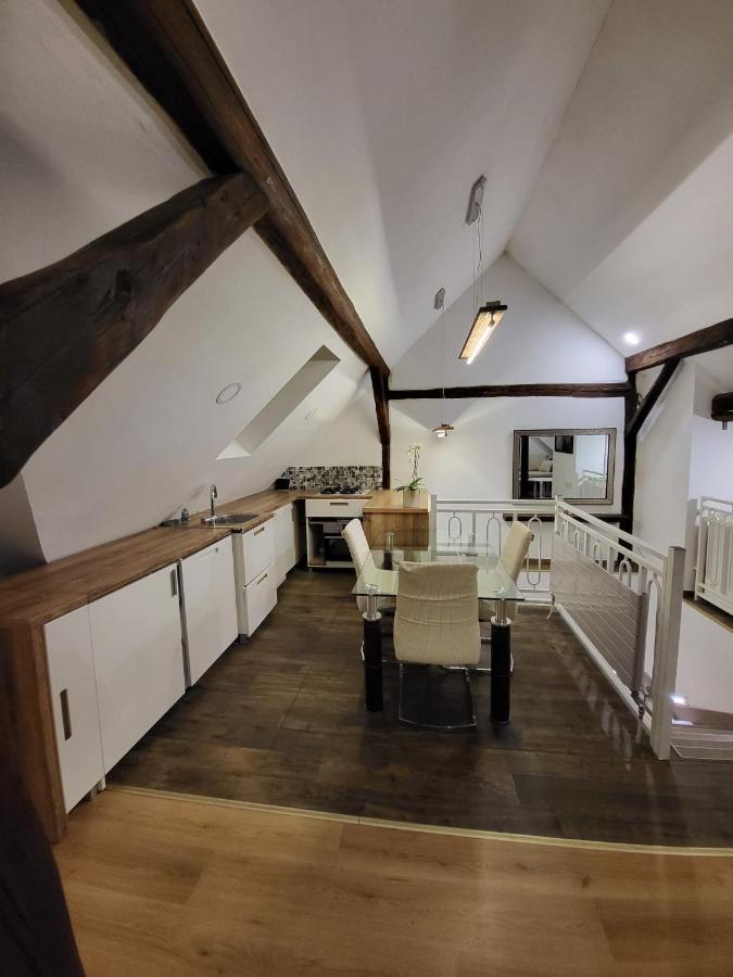 Apartman Buzanova Lägenhet Zagreb Exteriör bild