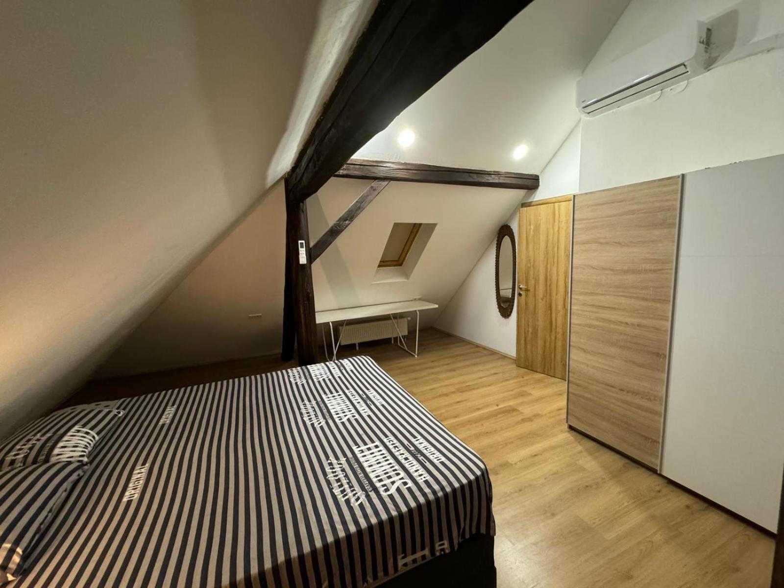 Apartman Buzanova Lägenhet Zagreb Exteriör bild